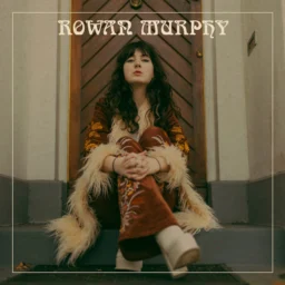 Rowan Murphy shares heartfelt piano ballad ‘Getting Old’