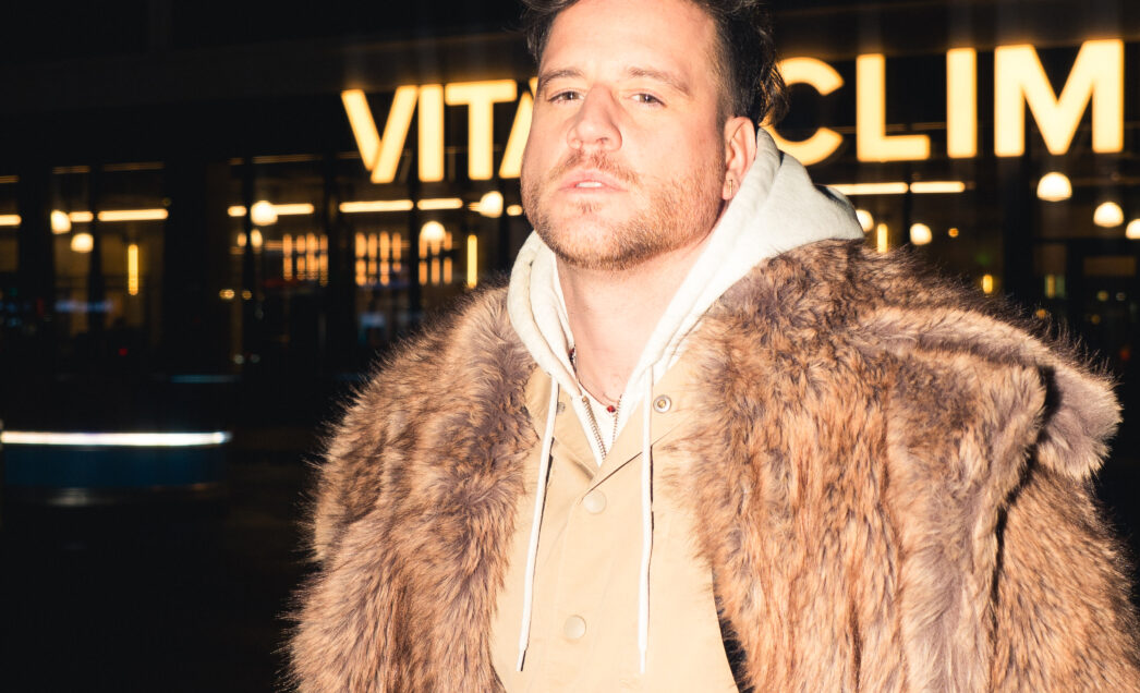 Ben Hazlewood’s ‘SPIRAL’ is an explosive anthem of healing & hope