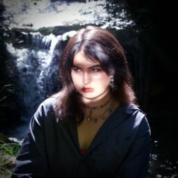 Zoé Hammer Unveils New Single, “Dreams”, a Shimmering Ode to Self-Reckoning