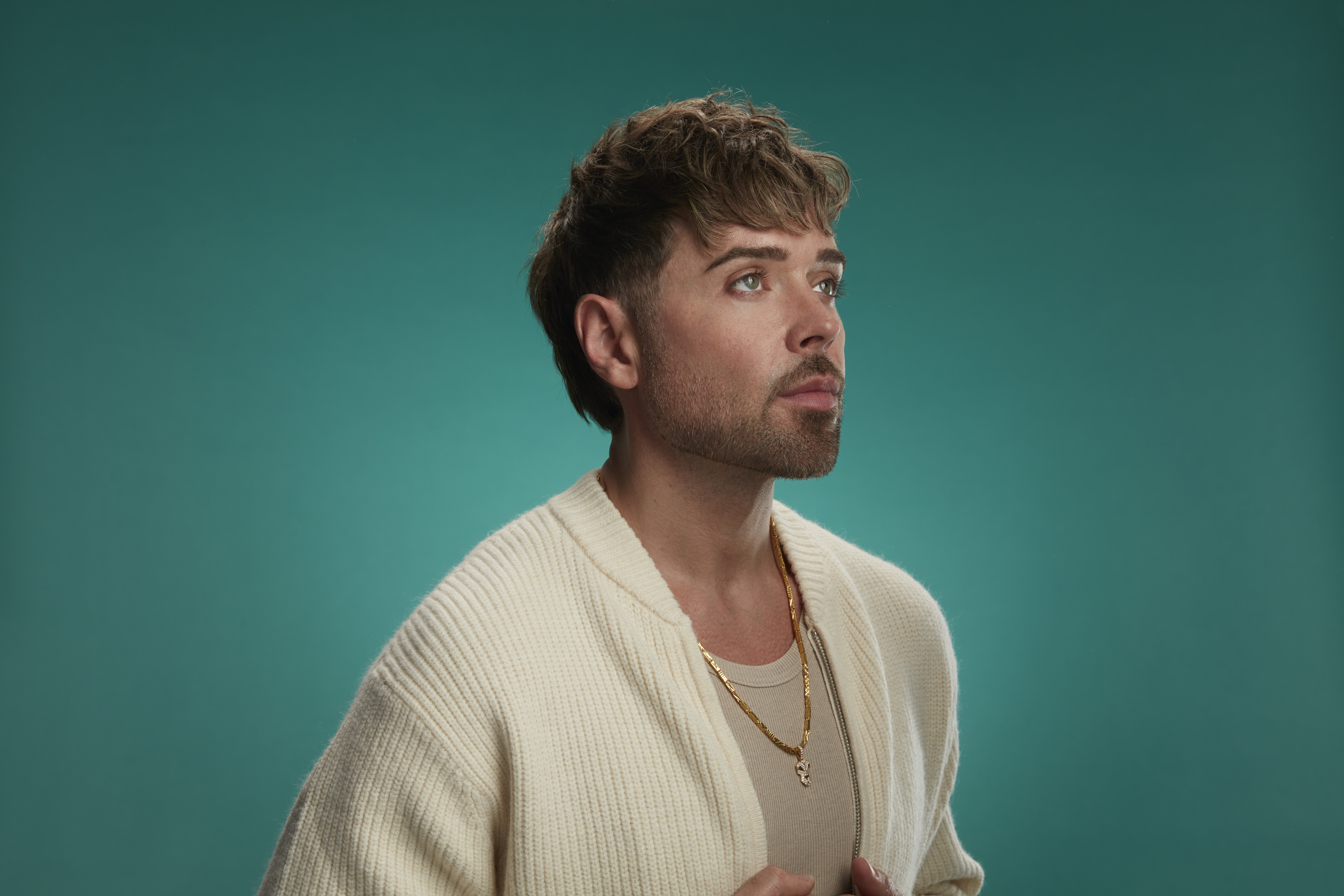 Kris James drops Pixelated Heart, a defiant testament to the artist’s versatility & vulnerability