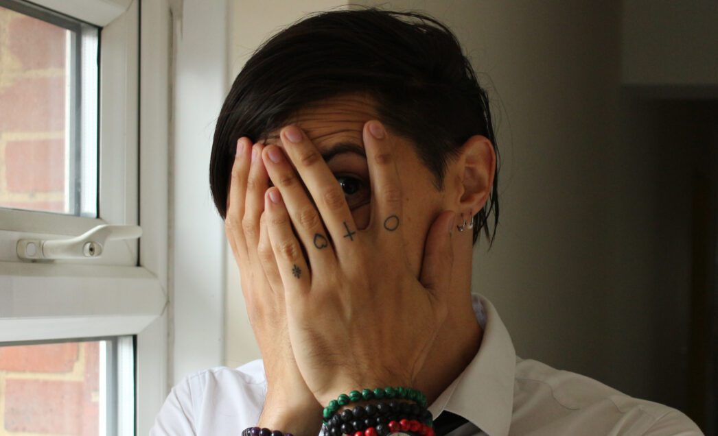 Gareth Haze Announces Himself with Debut EP ‘Stranger in a Strange Land’