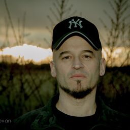 Paul Archer Finds Strength Beyond Fear in New ‘No Fear’ Visual