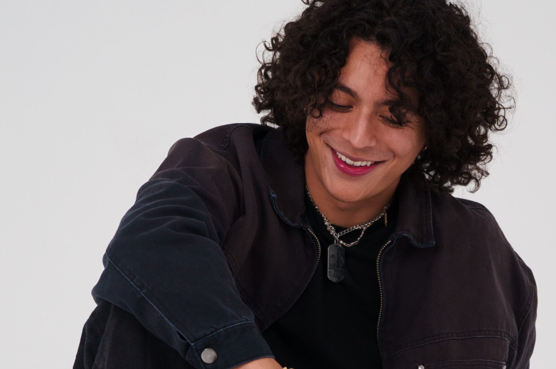 Frankie 5Ø3 Brings Heart And Warmth To “R0LL3RC0AST3R”