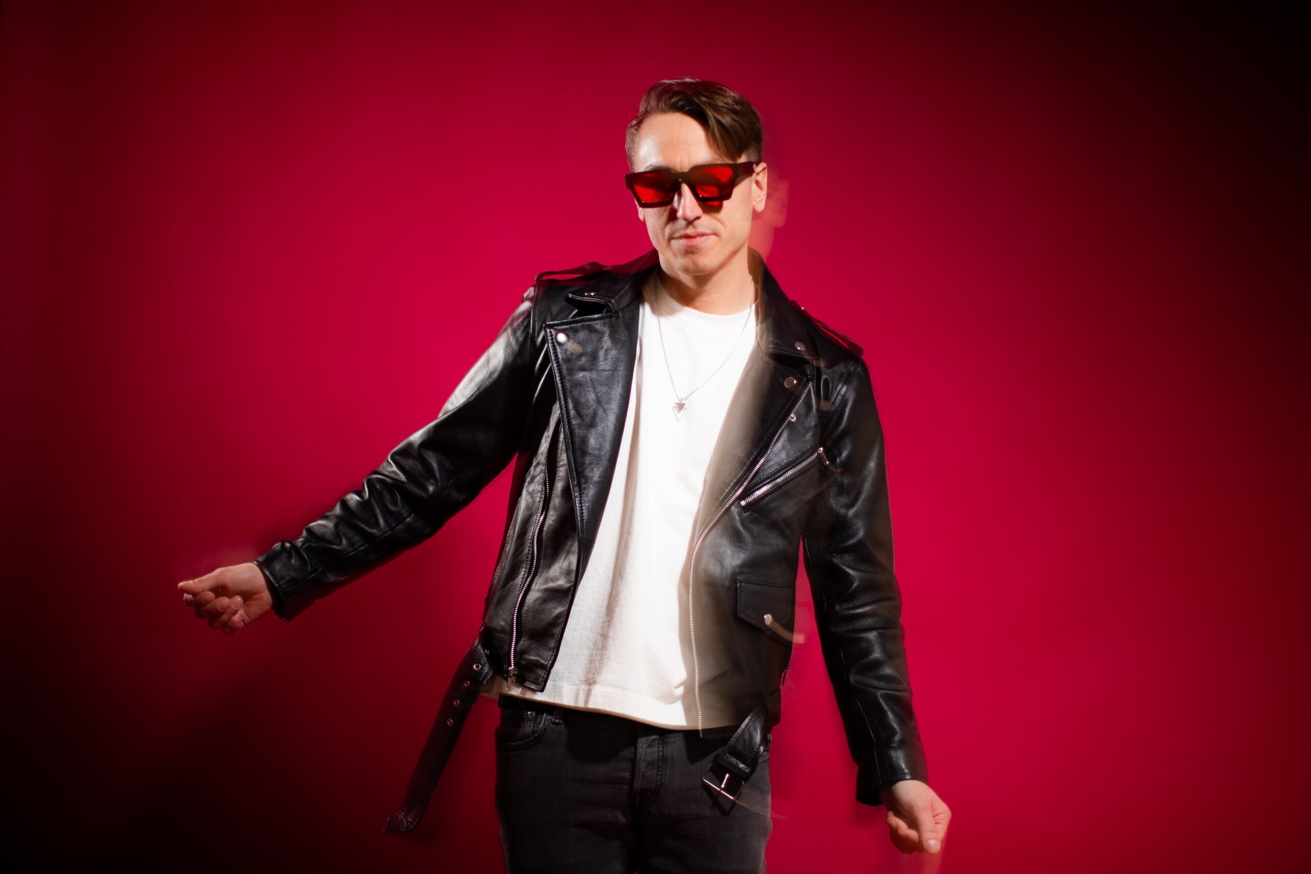 Marcus Assenmacher Has Spent Years Making Other People Sound Great. Twin Phase Is His Turn.