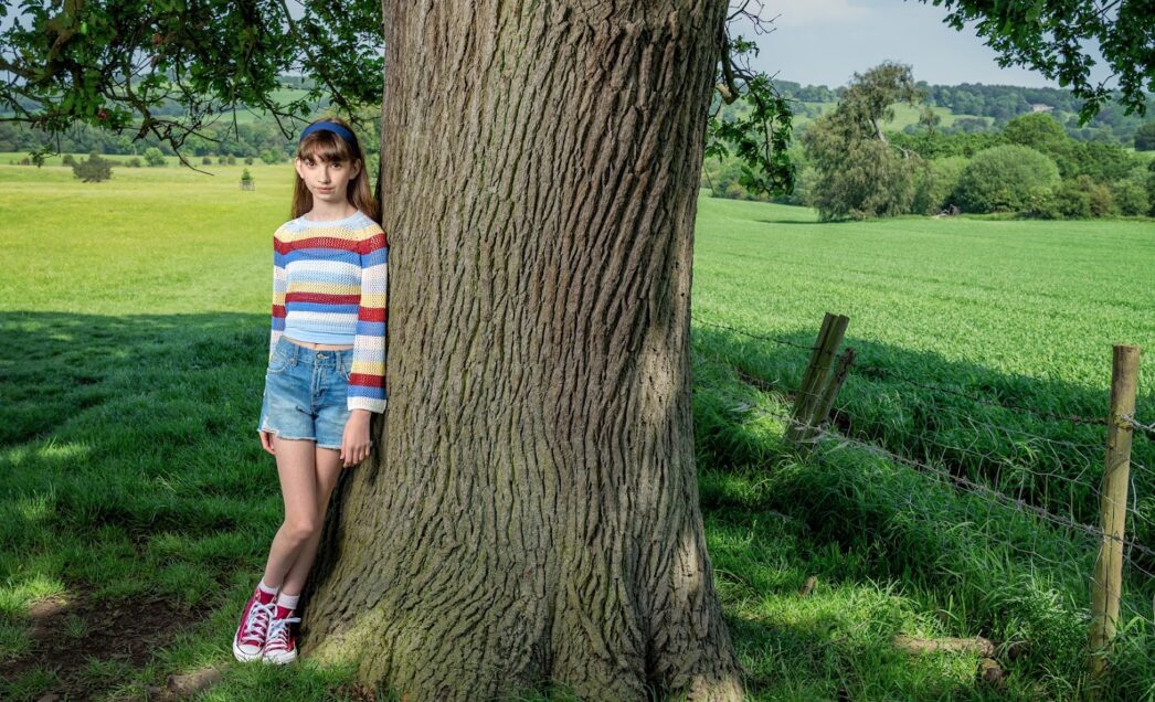Iris Danbury Returns with ‘About You’: Pop-Punk Anthem for Friends In an Age of Insecurity & Comparison