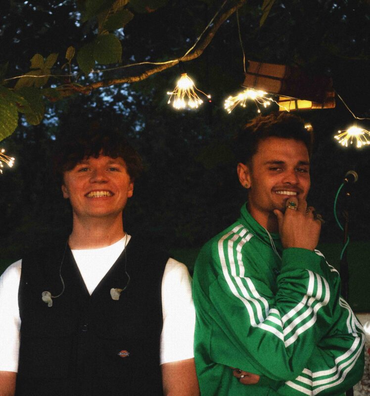 Molly Gone Mad Bring Funk, Soul and Escapism On Debut Album ‘Modern World’